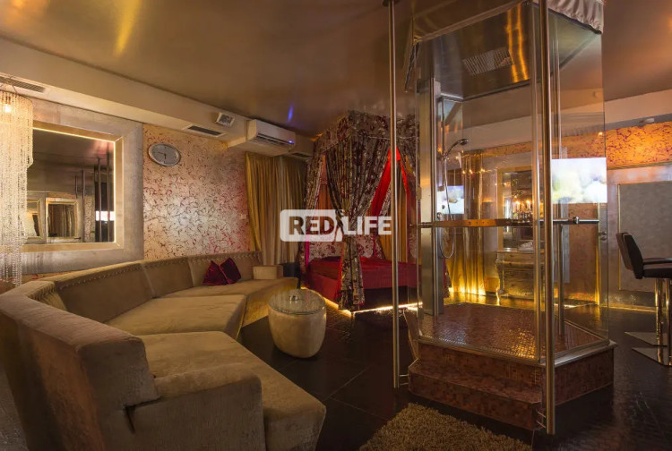 eskorta Maximus Nightclub praca erotyczna