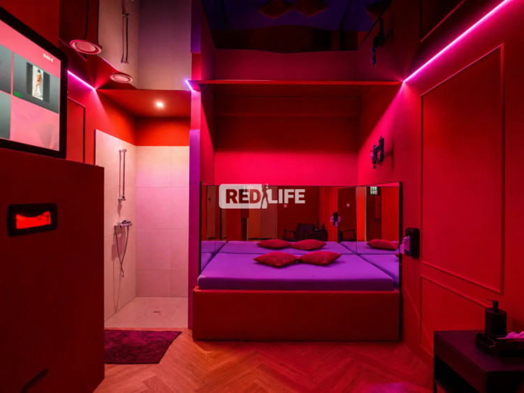 laufhaus nightclub peepshow Peepshow Wien